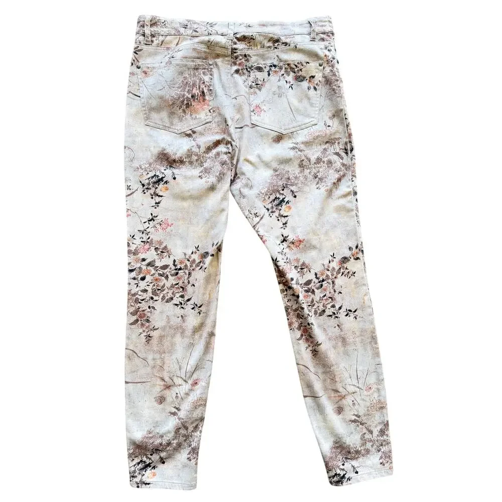 Peruvian Connection are pants listing